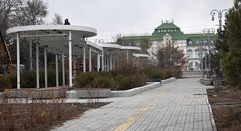 img-1