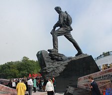 img-1