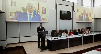 img-1