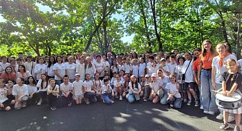 img-1
