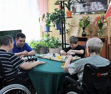 img-1