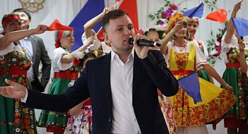 img-1