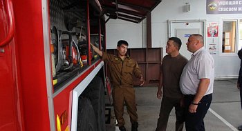 img-1