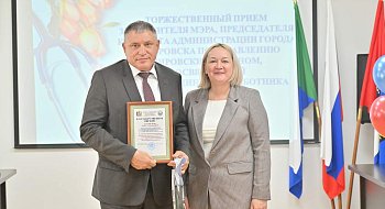img-1