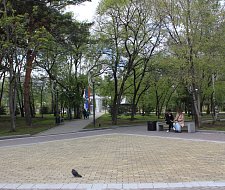 img-1