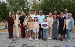 А ларчик просто открывался