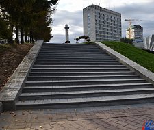 img-1