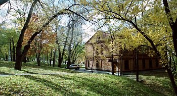 img-1