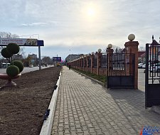img-1