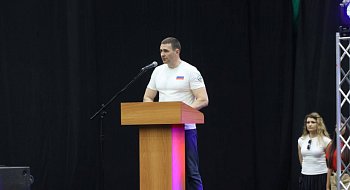 img-1